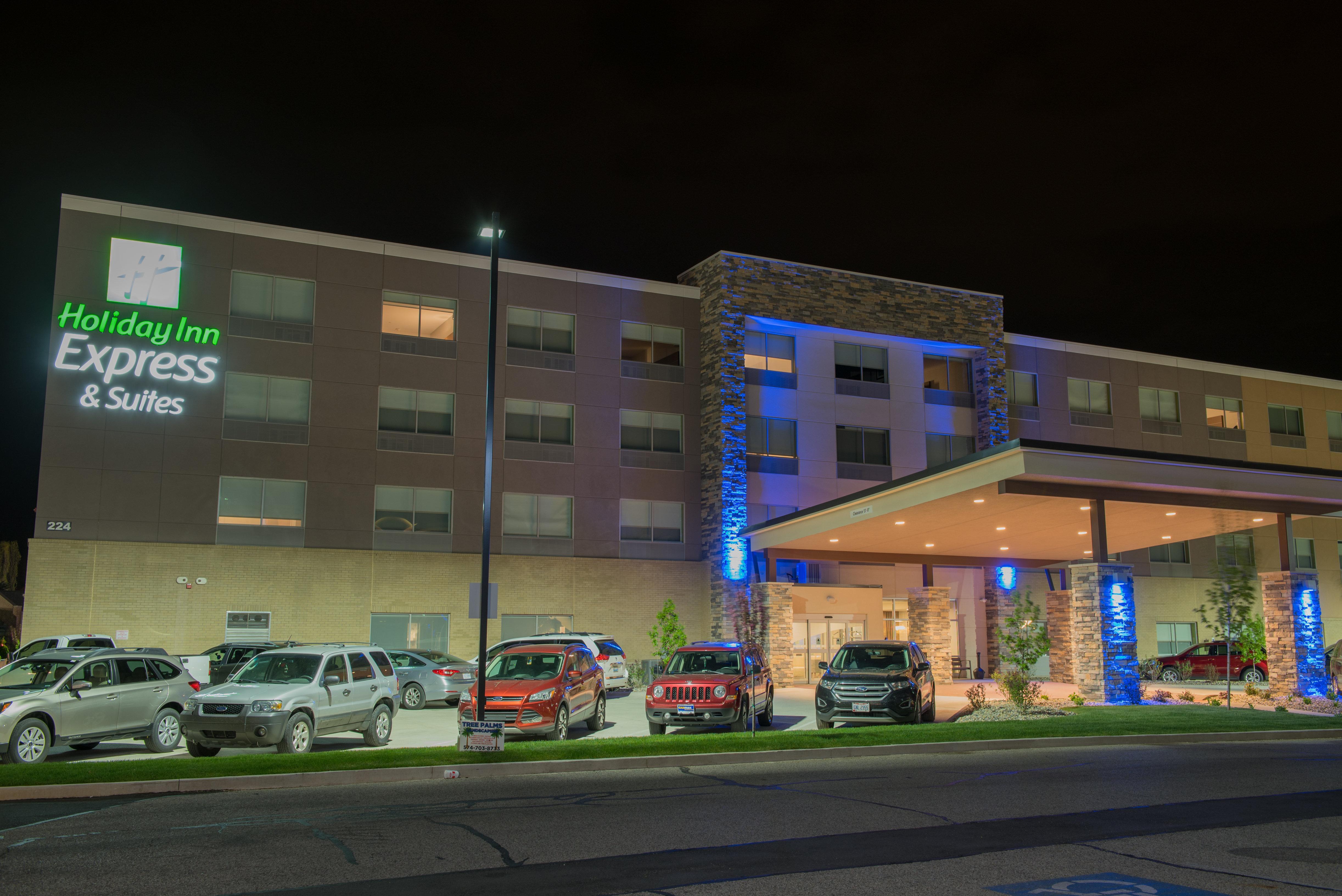 Holiday Inn Express & Suites - Dayton Southwest By Ihg Экстерьер фото