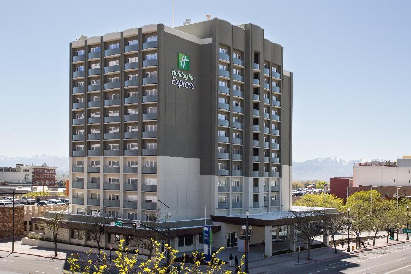 Holiday Inn Express & Suites - Dayton Southwest By Ihg Экстерьер фото